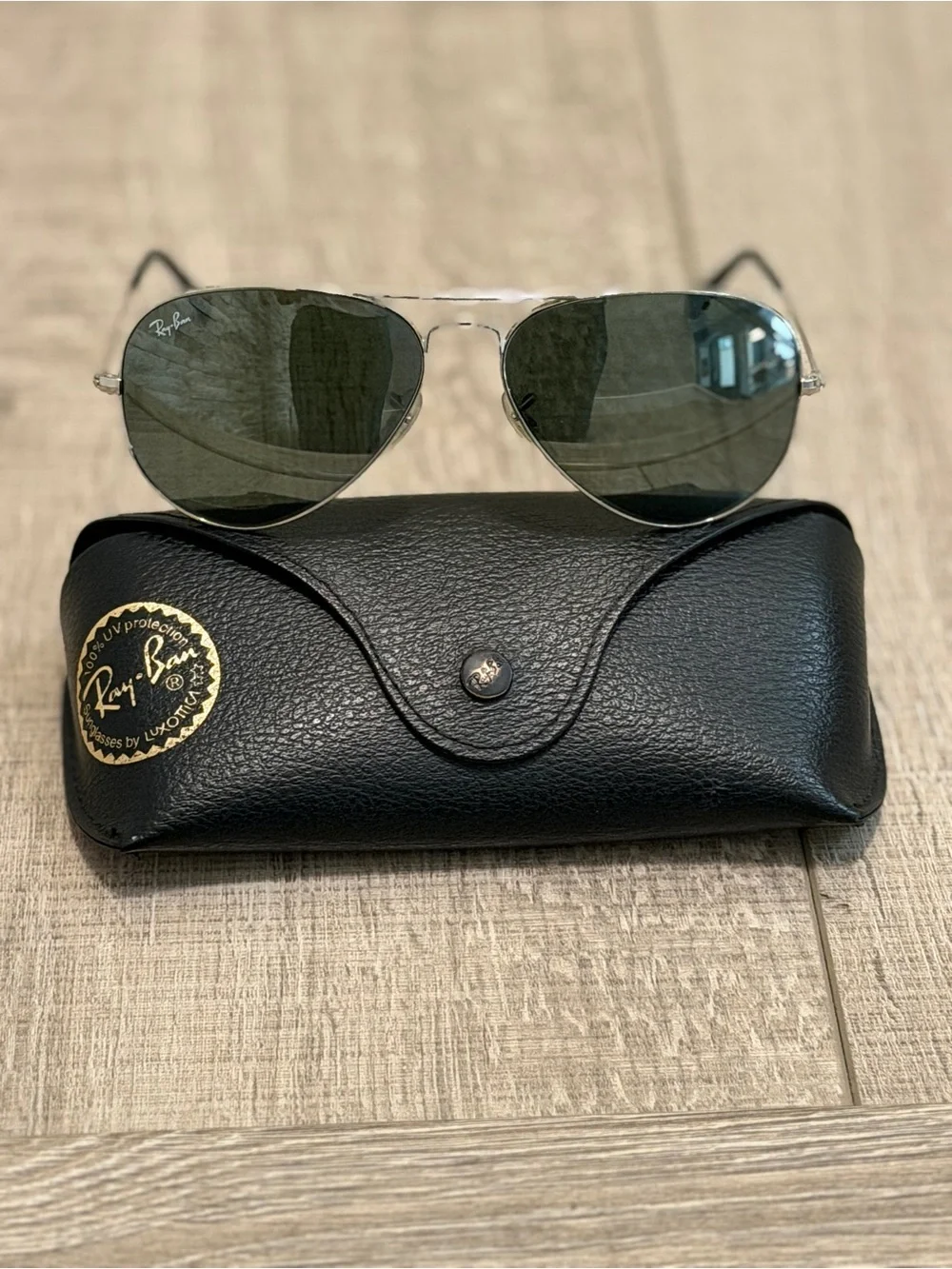 Ray-Ban classic ray